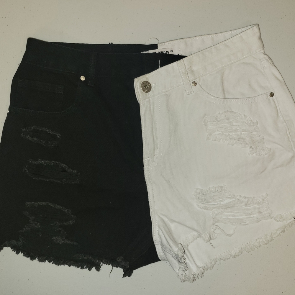 Blue Savvy Shorts Size 11. Split black & white shorts.